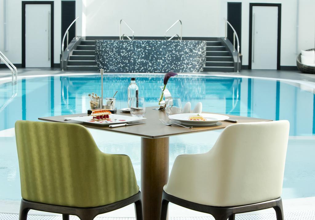 Miramar La Cigale Hotel Thalasso & Spa Arzon Exterior photo