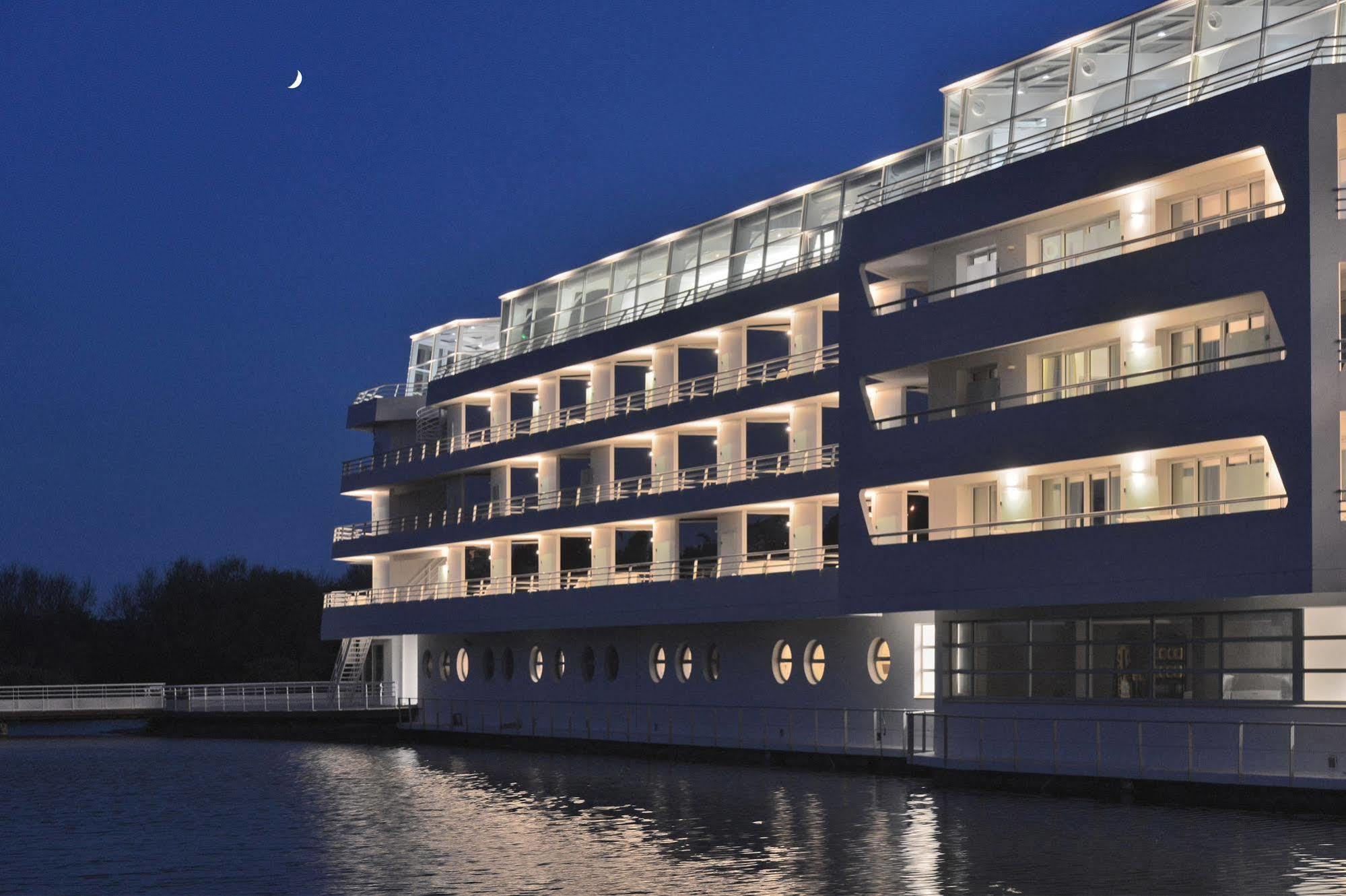 Miramar La Cigale Hotel Thalasso & Spa Arzon Exterior photo